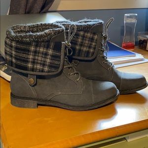 Gray boots